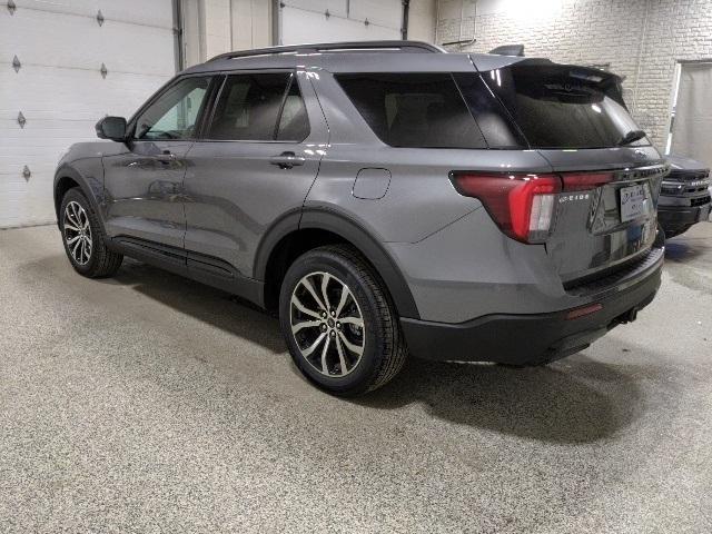 new 2025 Ford Explorer car, priced at $44,300