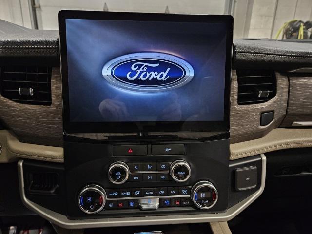 used 2022 Ford Expedition car, priced at $44,000