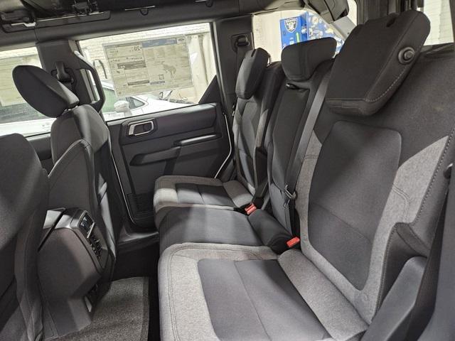 new 2025 Ford Bronco car, priced at $39,852