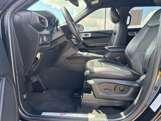 used 2022 Ford Explorer car, priced at $34,000