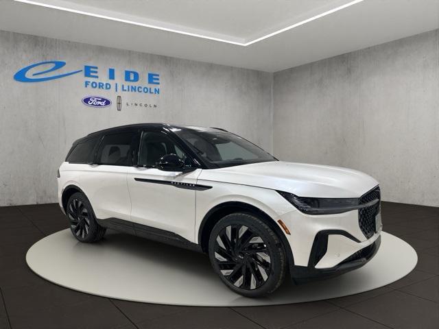 new 2025 Lincoln Nautilus car, priced at $66,861