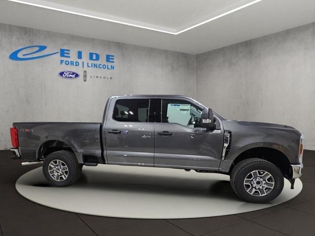 new 2025 Ford F-250 car, priced at $52,120
