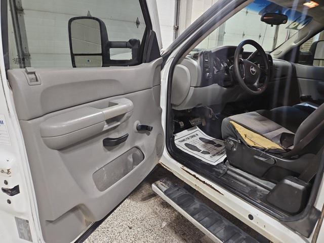 used 2008 Chevrolet Silverado 2500 car, priced at $6,000