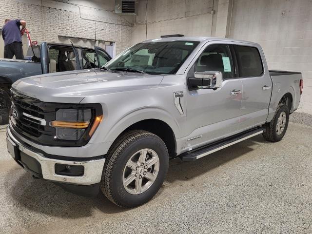 new 2024 Ford F-150 car, priced at $49,302