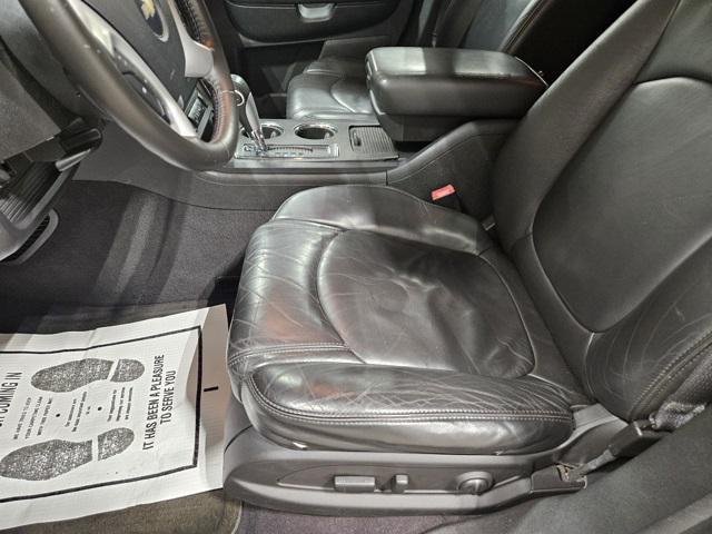 used 2010 Chevrolet Traverse car, priced at $5,500