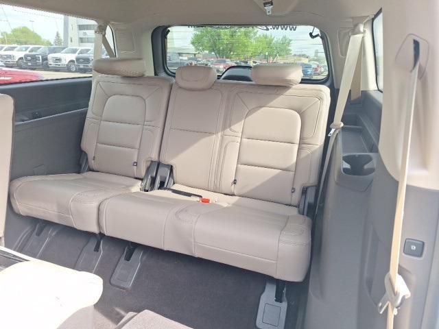 used 2024 Lincoln Navigator car, priced at $80,000