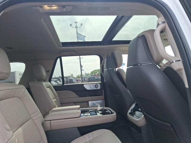 used 2024 Lincoln Navigator car, priced at $80,000
