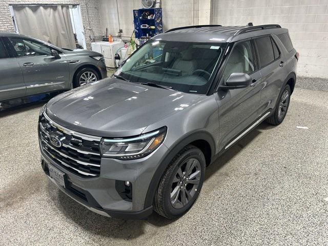 new 2025 Ford Explorer car, priced at $45,095