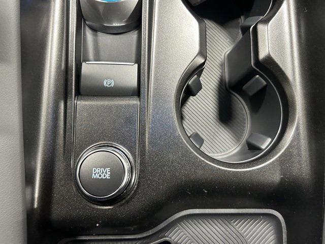 new 2025 Ford Explorer car, priced at $45,095