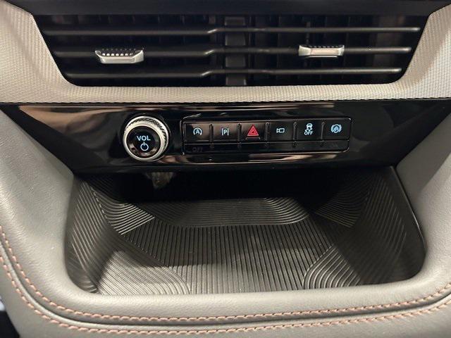new 2025 Ford Explorer car, priced at $45,095