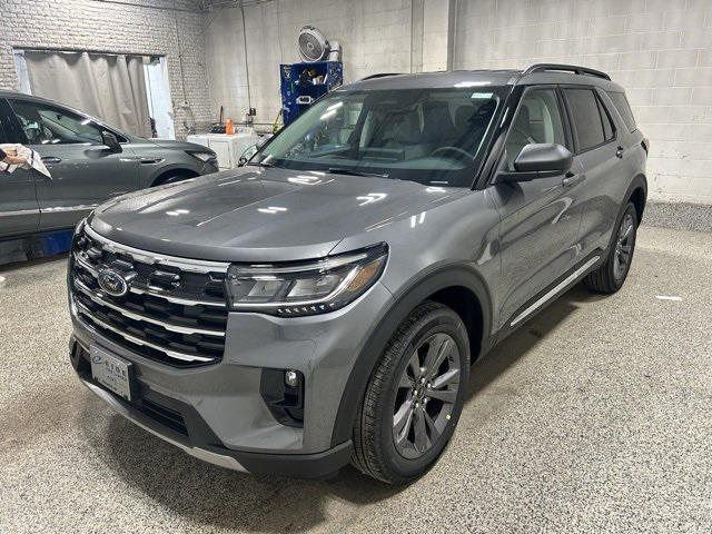 new 2025 Ford Explorer car, priced at $45,095