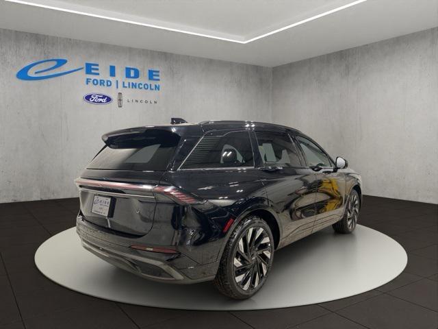 new 2025 Lincoln Nautilus car, priced at $68,401