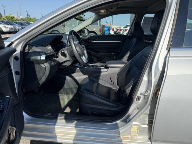 used 2020 Nissan Altima car, priced at $14,000