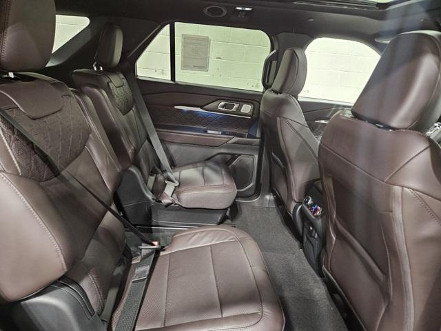 new 2025 Ford Explorer car, priced at $53,168