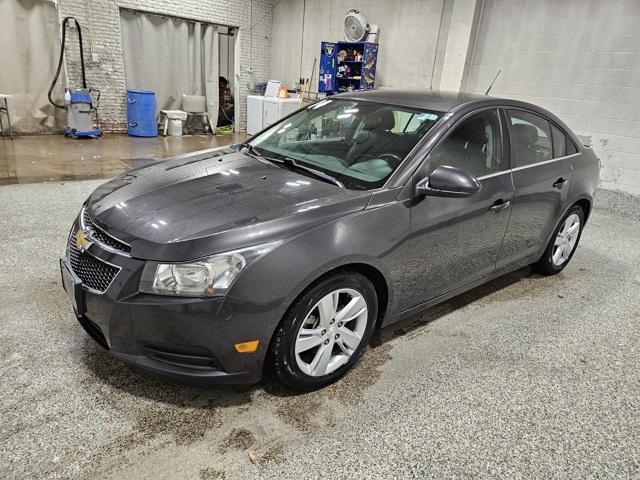 used 2014 Chevrolet Cruze car, priced at $6,000