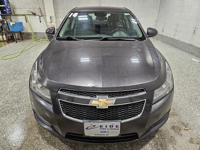 used 2014 Chevrolet Cruze car, priced at $6,000