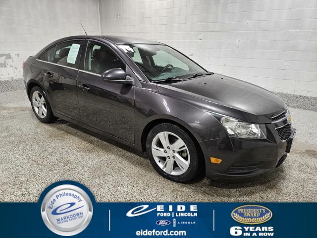 used 2014 Chevrolet Cruze car, priced at $6,000