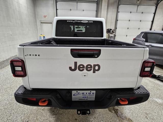 used 2021 Jeep Gladiator car, priced at $36,000