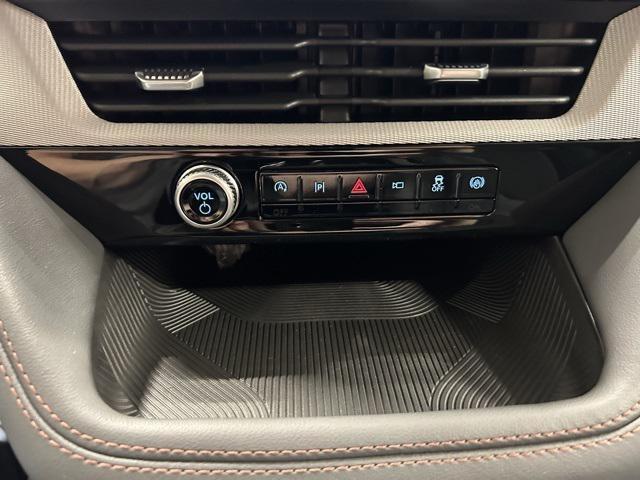 new 2025 Ford Explorer car, priced at $47,046