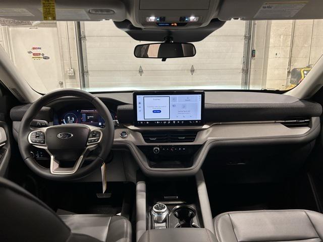 new 2025 Ford Explorer car, priced at $47,046