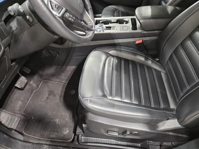 used 2024 Ford Edge car, priced at $22,000