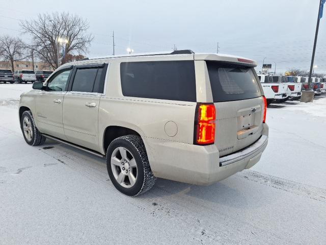 used 2017 Chevrolet Suburban car, priced at $25,000