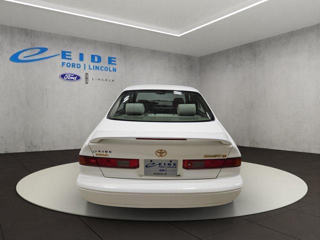 used 1997 Toyota Camry car, priced at $4,000