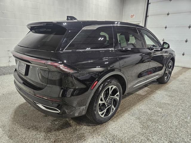 new 2025 Lincoln Nautilus car, priced at $58,520