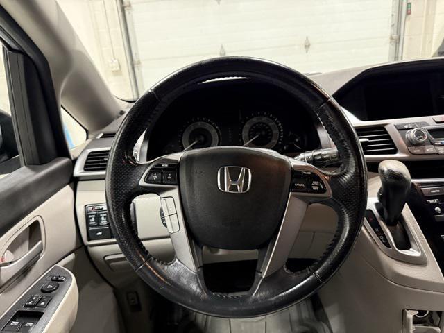 used 2013 Honda Odyssey car, priced at $6,000