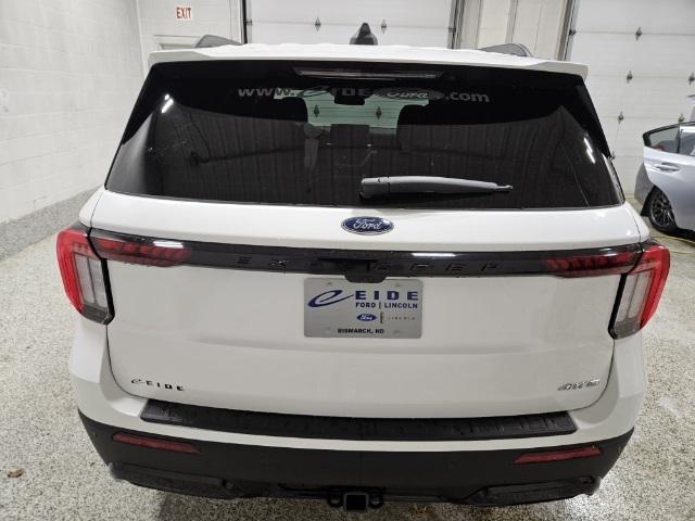 new 2025 Ford Explorer car, priced at $50,335