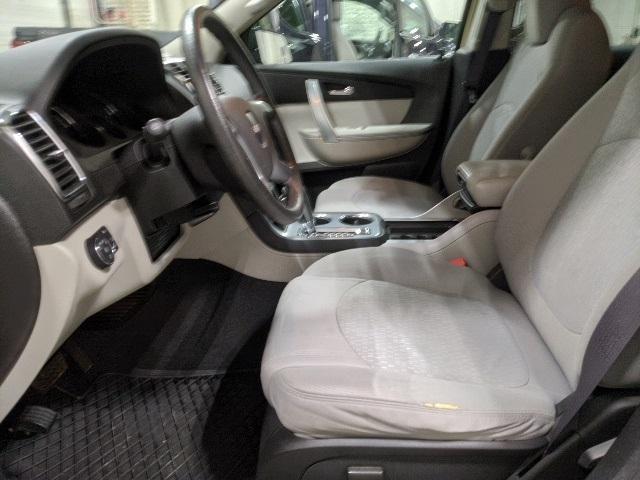 used 2007 GMC Acadia car, priced at $3,000