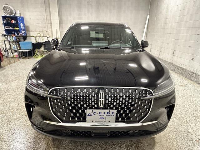 new 2025 Lincoln Aviator car, priced at $67,053
