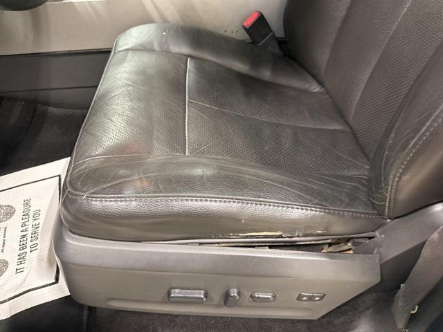 used 2014 Ford Expedition car, priced at $2,500