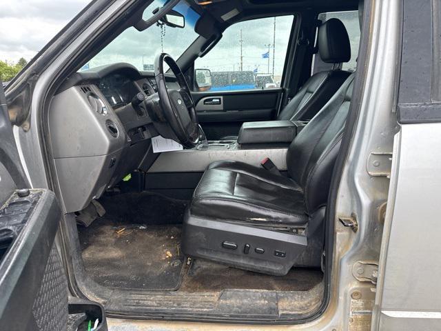 used 2014 Ford Expedition car, priced at $6,000