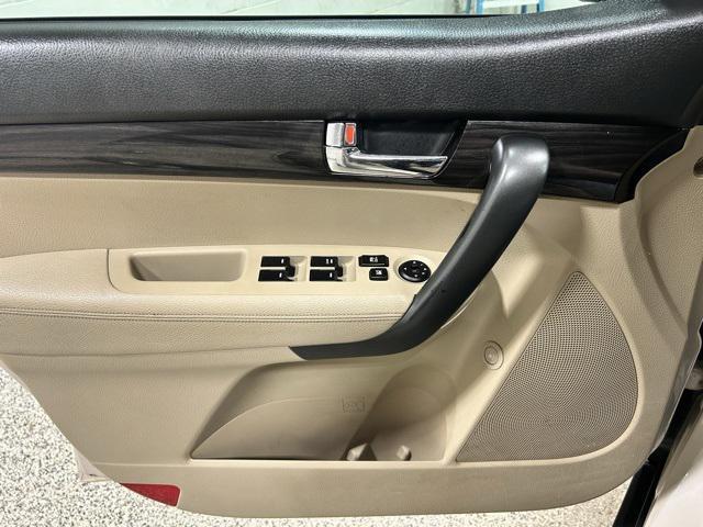 used 2011 Kia Sorento car, priced at $6,000