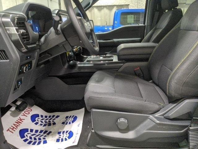 new 2025 Ford F-150 car, priced at $43,374
