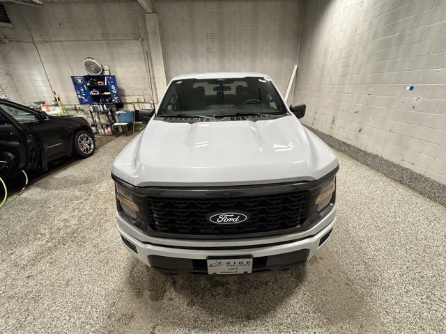 new 2025 Ford F-150 car, priced at $43,374