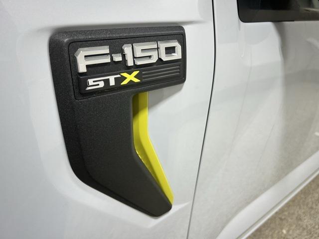 new 2025 Ford F-150 car, priced at $43,374