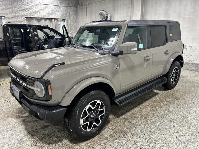 new 2025 Ford Bronco car, priced at $52,683