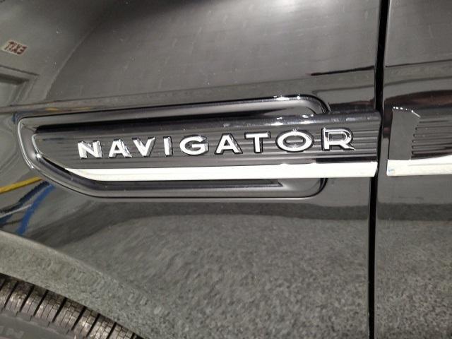 new 2024 Lincoln Navigator car, priced at $96,058