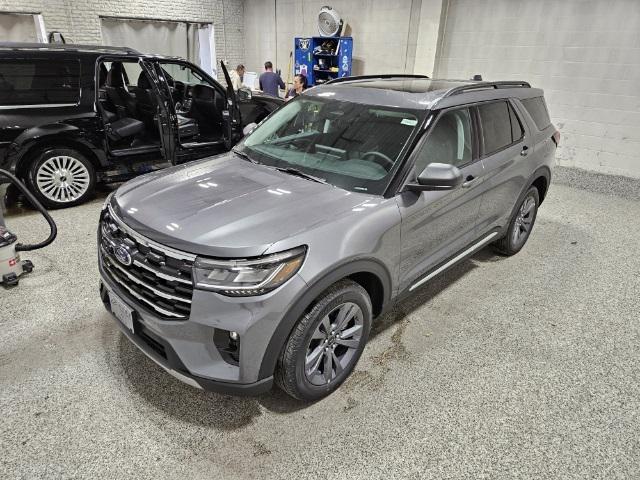 new 2025 Ford Explorer car, priced at $46,445