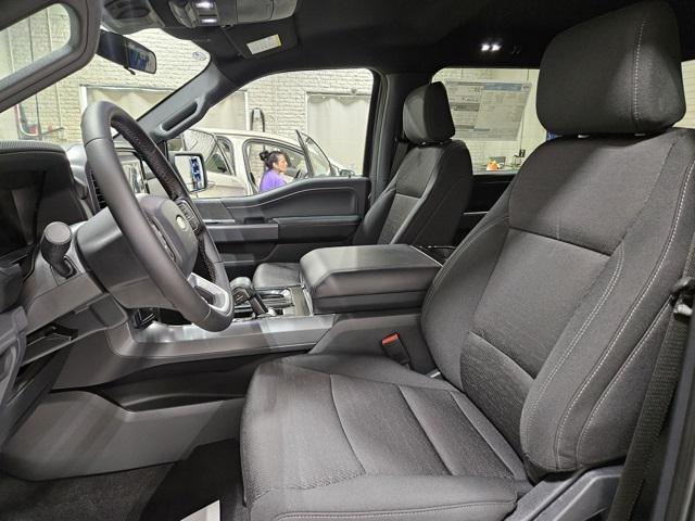 new 2025 Ford F-150 car, priced at $45,882