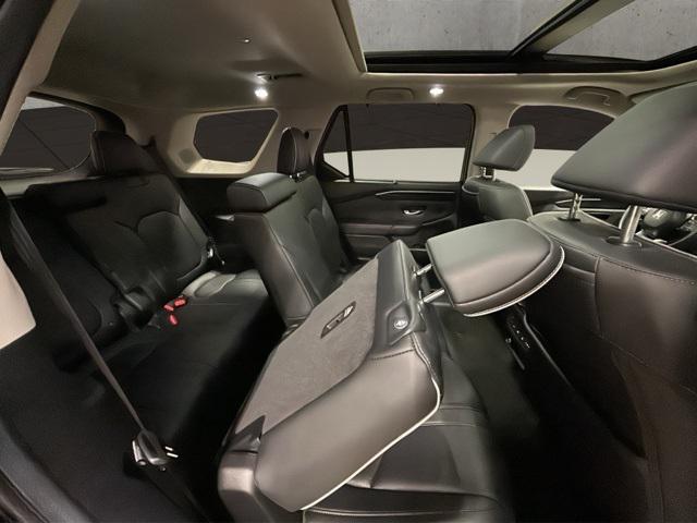 used 2025 Honda Pilot car, priced at $43,000