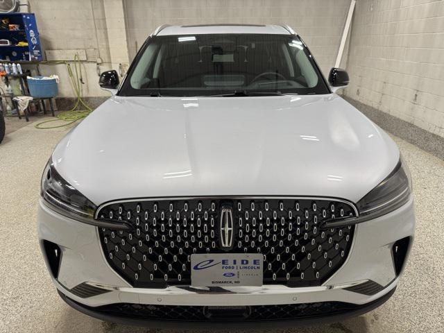 new 2025 Lincoln Aviator car, priced at $57,981