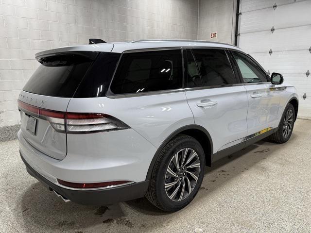 new 2025 Lincoln Aviator car, priced at $58,981
