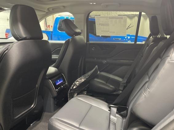 new 2025 Lincoln Aviator car, priced at $58,981