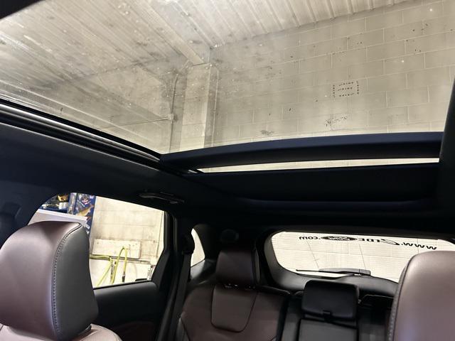 used 2022 Ford Edge car, priced at $31,000