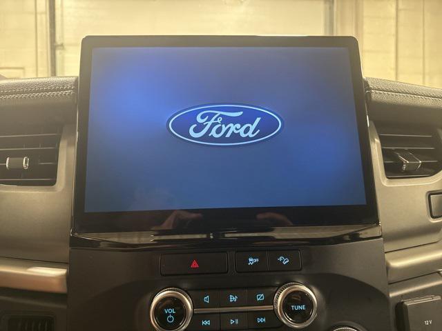 used 2023 Ford Expedition car, priced at $38,000