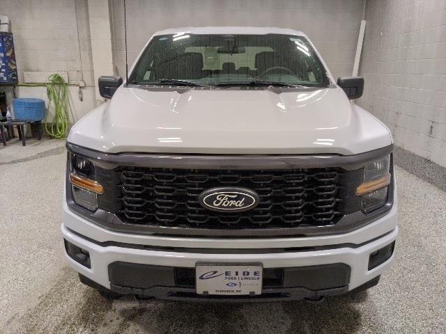 new 2025 Ford F-150 car, priced at $43,374