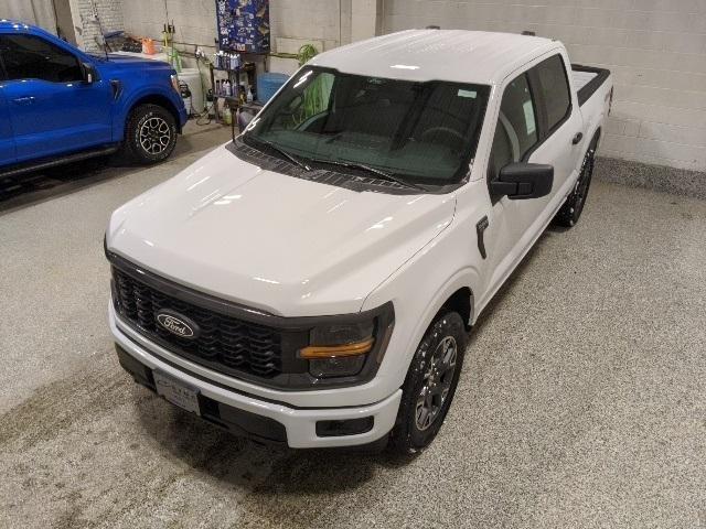 new 2025 Ford F-150 car, priced at $43,374